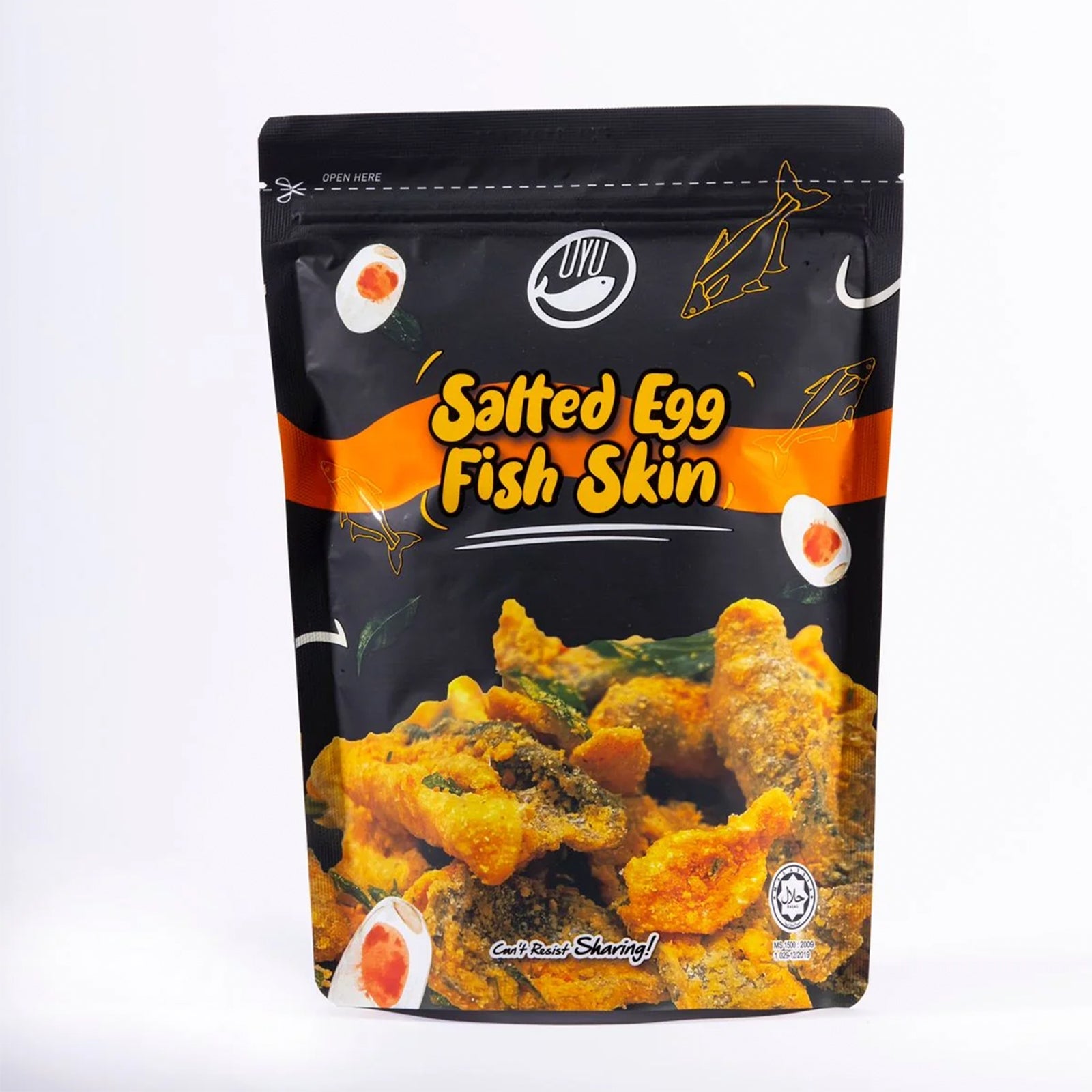 Oyu Fish Salted Egg Fish Skin Snack 70g